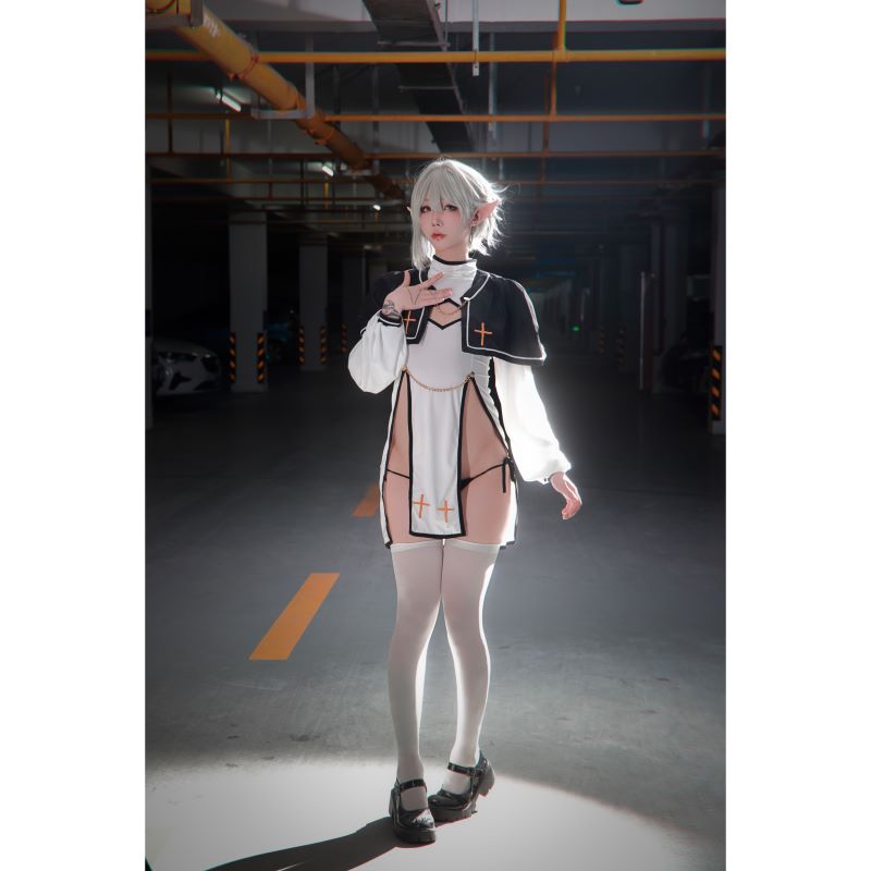 Kostium Cosplay Kapłana Purgat – Anime Cosplay Nun recenzja i cena